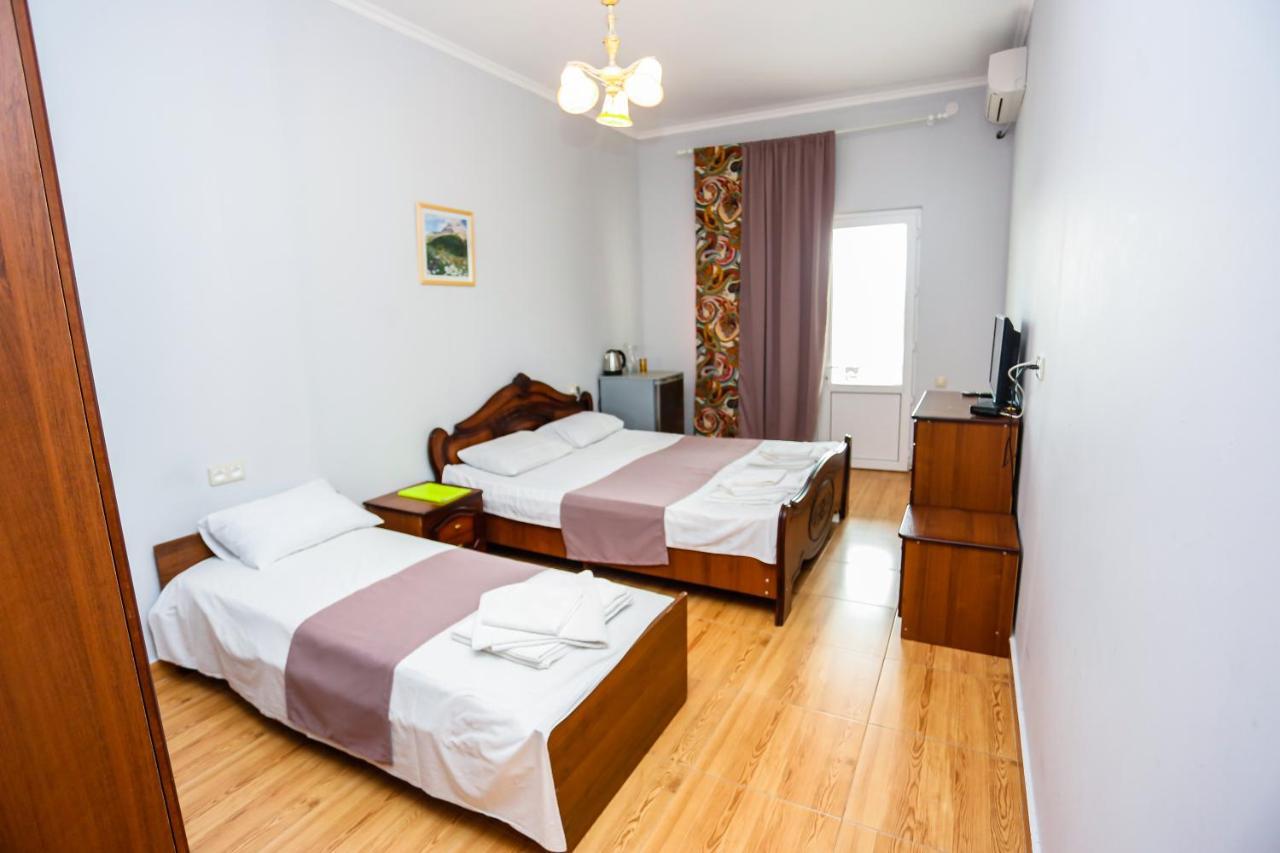 Hotel Sabina Gagra Buitenkant foto