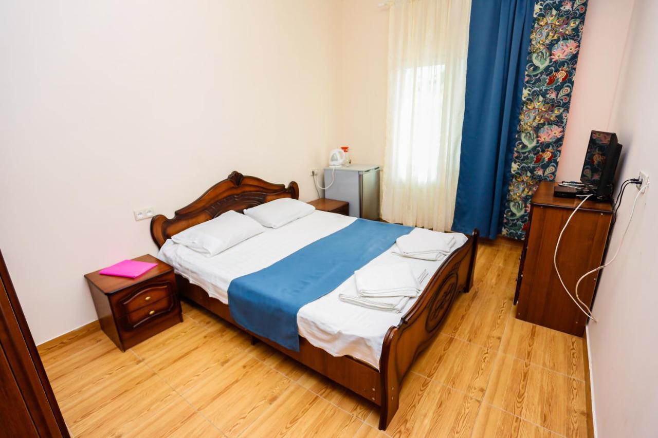 Hotel Sabina Gagra Buitenkant foto
