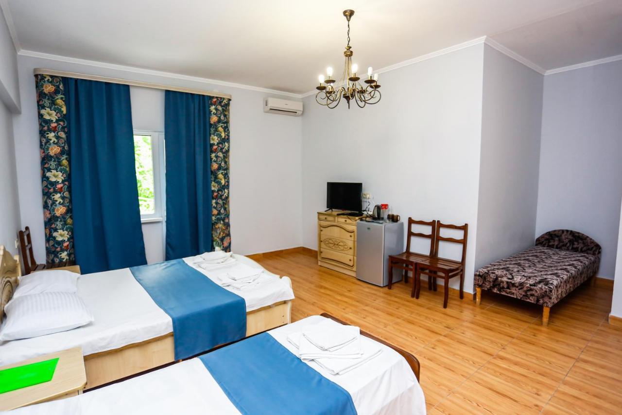 Hotel Sabina Gagra Buitenkant foto