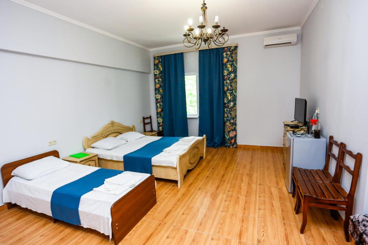 Hotel Sabina Gagra Buitenkant foto