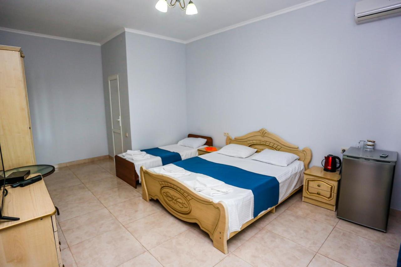 Hotel Sabina Gagra Buitenkant foto