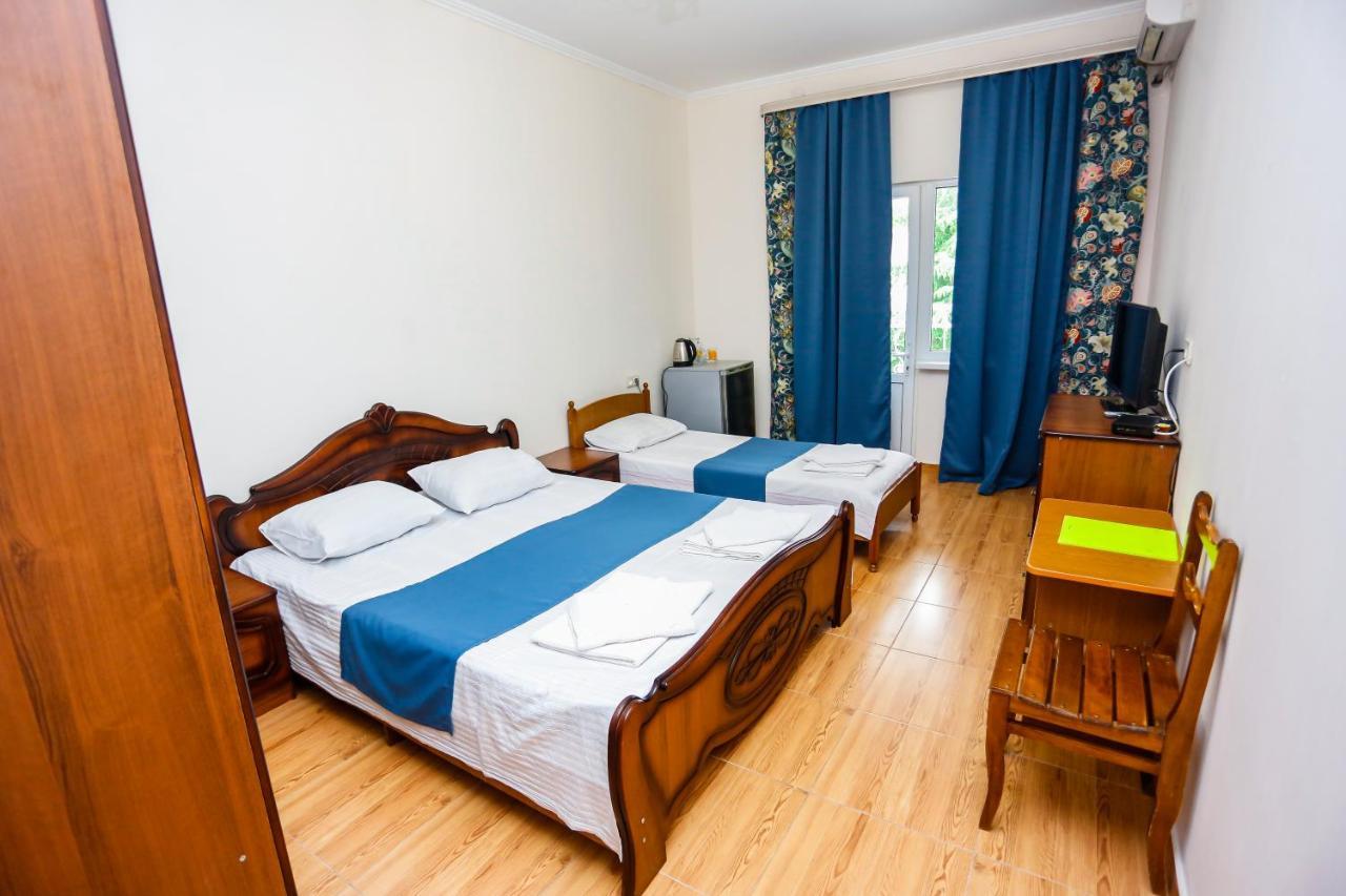 Hotel Sabina Gagra Buitenkant foto